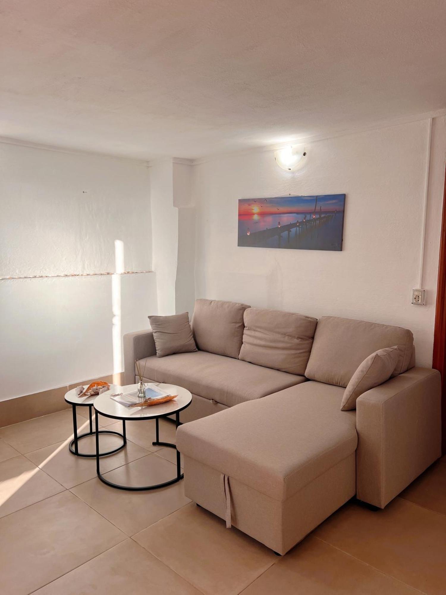 Petra Oliva Apartment Dhërmi Buitenkant foto